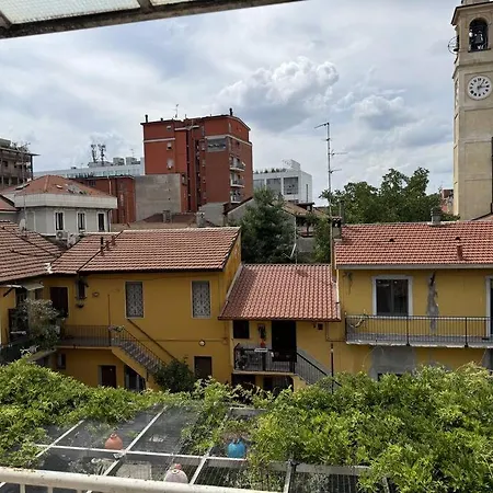 Apartament Adamand S House